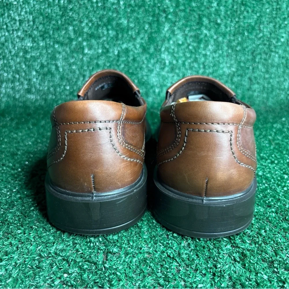 ECCO Men's Helsinki Slip-On‎ Bicycle Toe Brown Leather Shoes US 8 / EU 42